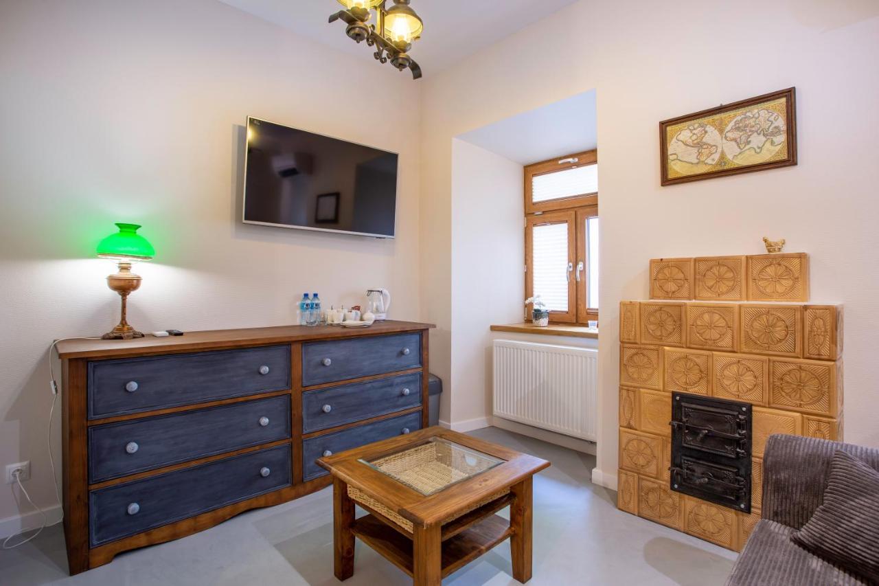 Aparthotel Zakatna B&B Tarnów Exteriör bild