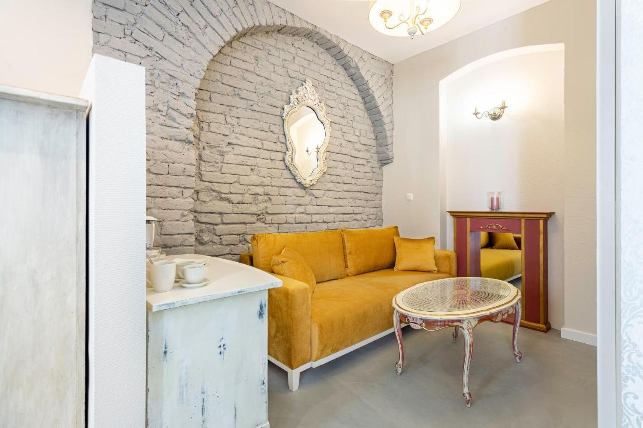 Aparthotel Zakatna B&B Tarnów Exteriör bild