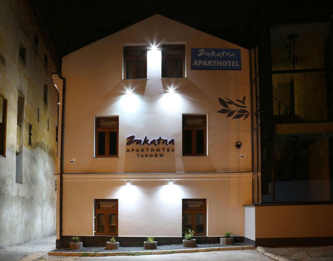 Aparthotel Zakatna B&B Tarnów Exteriör bild